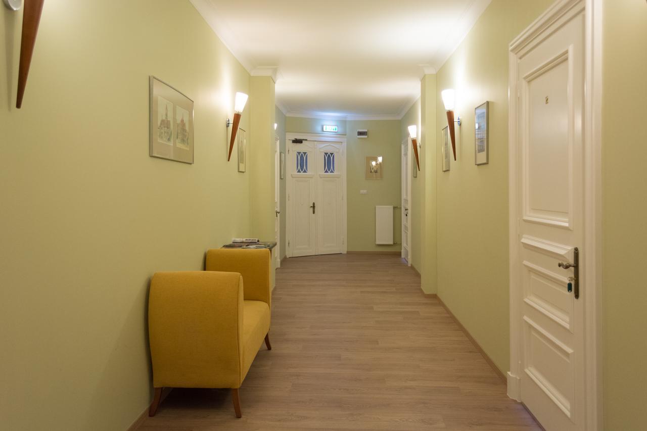 Brass Suites Лодзь Екстер'єр фото