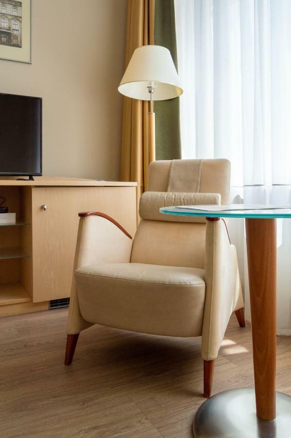 Brass Suites Лодзь Екстер'єр фото