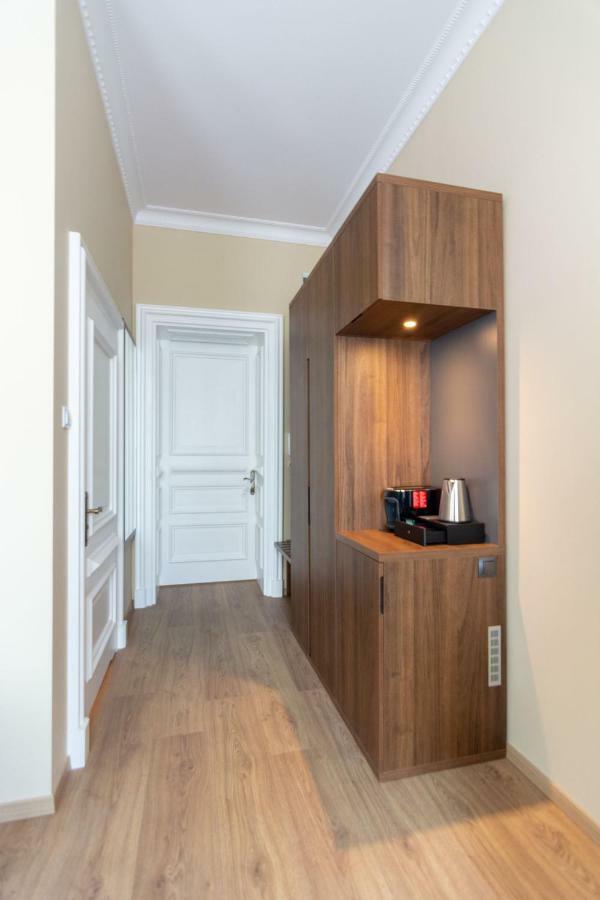 Brass Suites Лодзь Екстер'єр фото