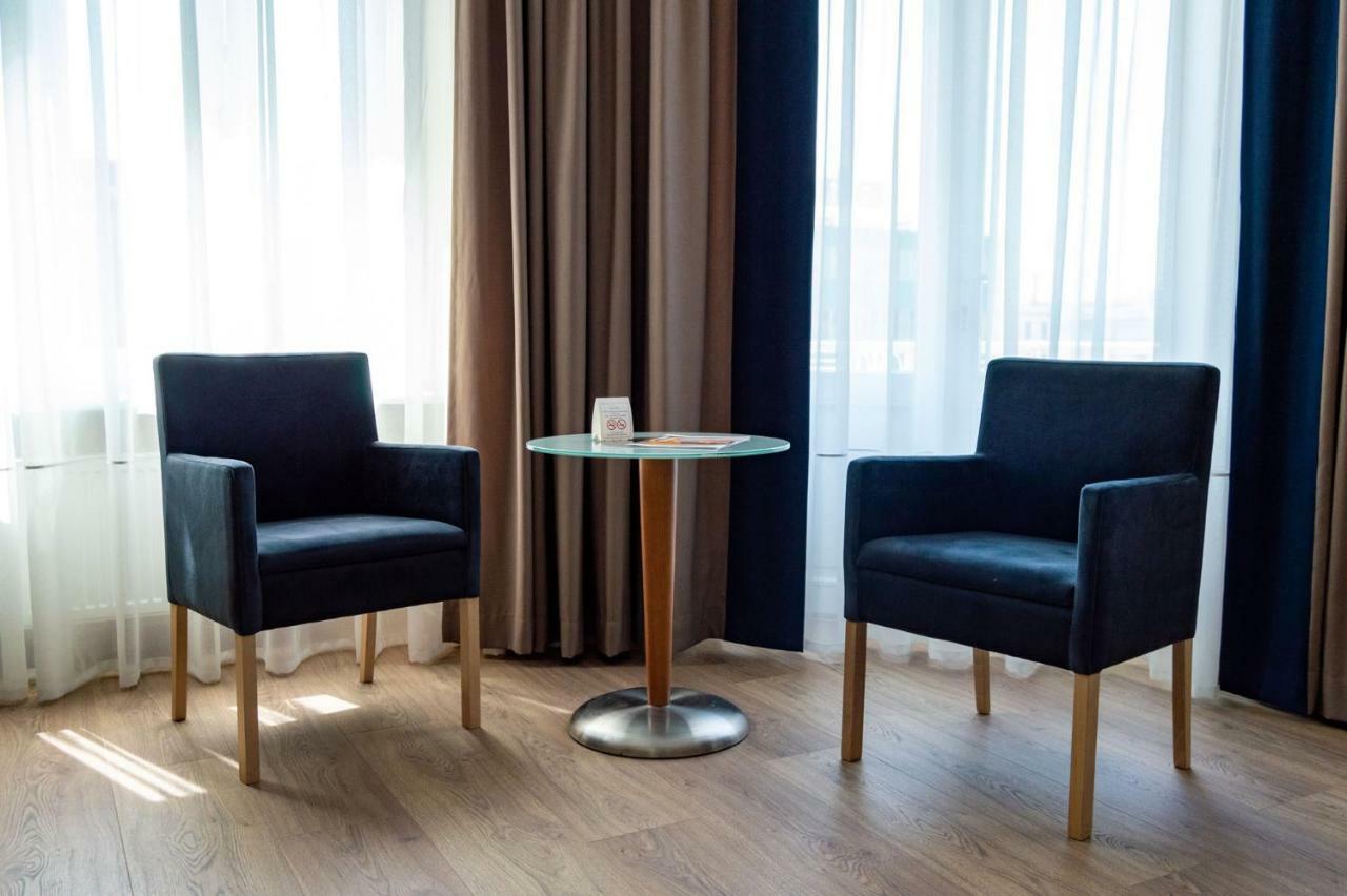 Brass Suites Лодзь Екстер'єр фото