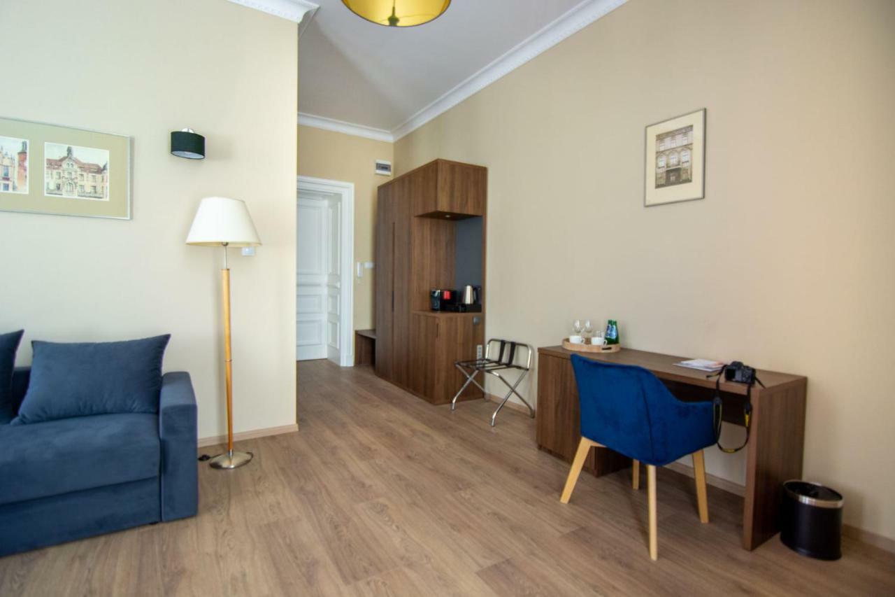Brass Suites Лодзь Екстер'єр фото
